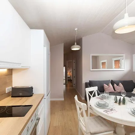 ático Del Prado By Bevalle Sallent de Gállego