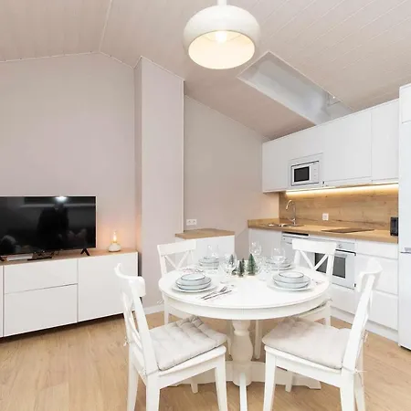 Atico Del Prado By Bevalle Apartment *